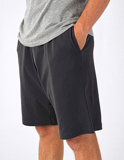 Shorts Move